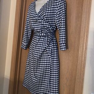 Houndstooth wrap dress